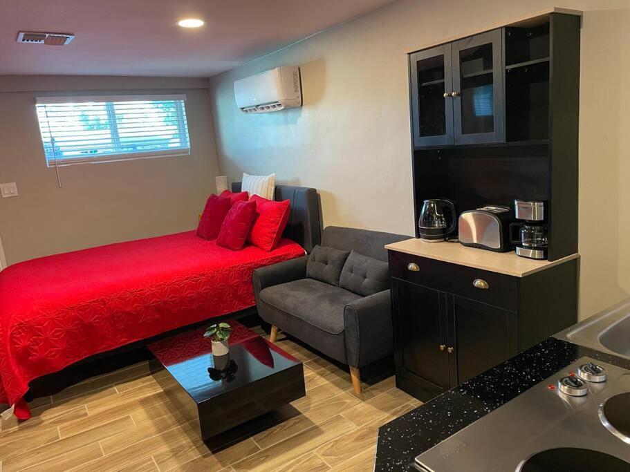 New Midtown Modern Studio With Backyard Phoenix Extérieur photo