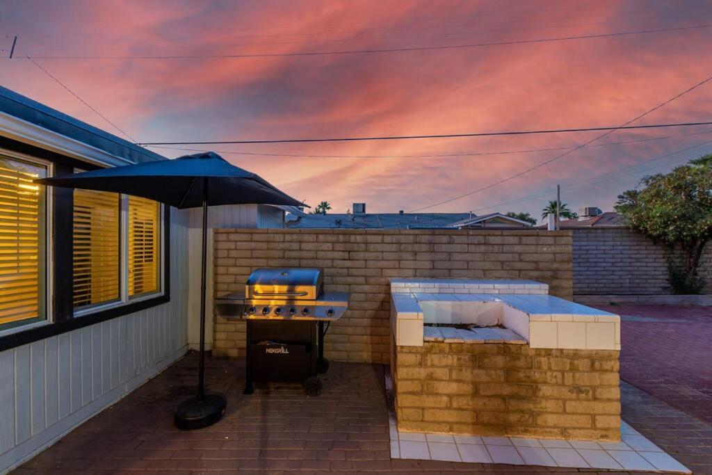 New Midtown Modern Studio With Backyard Phoenix Extérieur photo